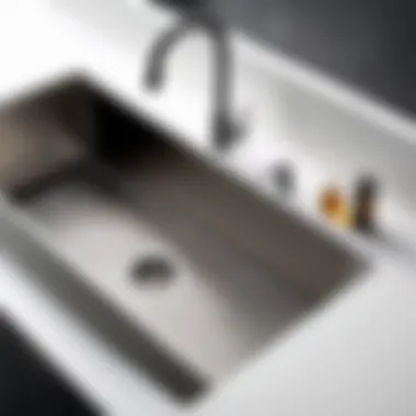 Variety of materials used in kitchen sink neck rests